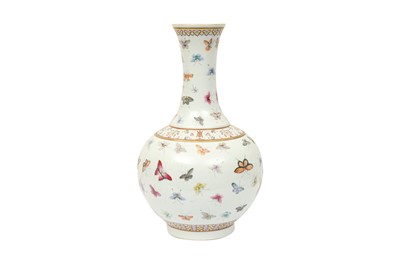 Lot 363 - A CHINESE FAMILLE-ROSE 'BUTTERFLIES' BOTTLE VASE