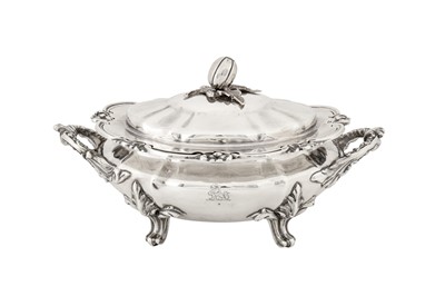 Lot 499 - A Victorian sterling silver sauce tureen, Sheffield 1846 by Samuel Roberts and Co