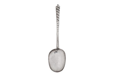 Lot 373 - A late 17th century Swiss silver spoon, Will circa 1690, maker’s mark obscured