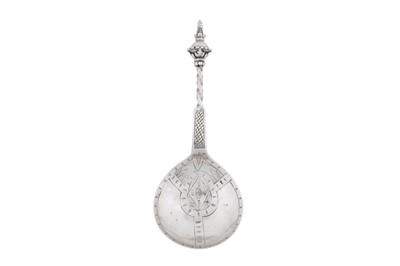 Lot 374 - A late 17th / early 18th Swedish silver spoon, circa 1700