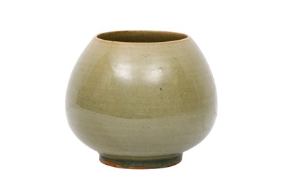 Lot 290 - A CHINESE LONGQUAN CELADON-GLAZED 'LOTUS BUD' WATER POT