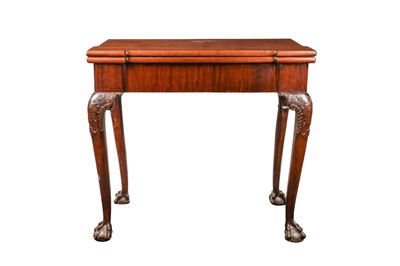 Lot 339 - A GEORGE III MAHOGANY TEA TABLE WITH BALL AND CLAW FEET, CIRCA LATE 18TH CENTURY