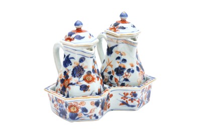 Lot 247 - A RARE PAIR OF FINE CHINESE EXPORT IMARI-STYLE TWO-PIECE CRUETS AND A STAND