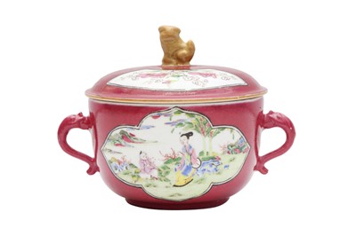 Lot 246 - A CHINESE EXPORT RUBY-GROUND FAMILLE-ROSE 'FIGURATIVE' TUREEN AND COVER