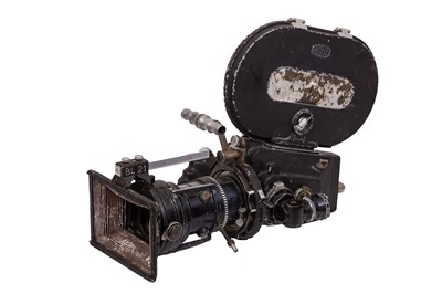 Lot 205 - A Arriflex 16BL Cine Camera