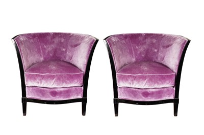 Lot 318 - A PAIR OF LATE 20TH CENTURY ART DECO STYLE VELVET TUB ARMCHAIRS