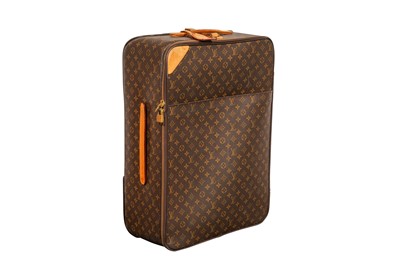 Lot 360 - LOUIS VUITTON, PARIS