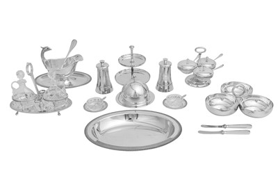 Lot 262 - A COLLECTION OF CHRISTOFLE SILVER-PLATED TABLEWARE, 20TH CENTURY