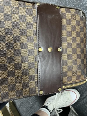 Lot 359 - LOUIS VUITTON, PARIS