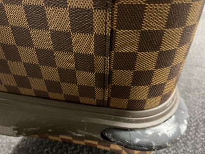 Lot 359 - LOUIS VUITTON, PARIS