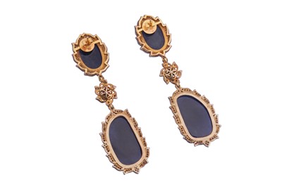 Lot 151 - AMRAPALI Ι A PAIR OF FACETTED SAPPHIRES AND DIAMOND PENDENT EARRINGS, CIRCA 2014