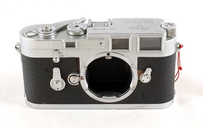 Lot 104 - Leica M3 with 3.5cm Summaron, Goggles & Visoflex Outfit.