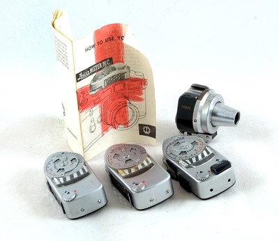 Lot 105 - Three Leica Meters and a VIOOH Universal Finder.