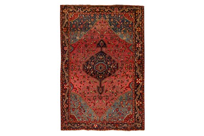 Lot 90 - AN ANTIQUE SAROUK-FERAGHAN RUG, WEST PERSIA