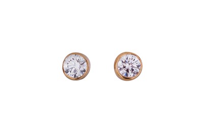 Lot 38 - A PAIR OF DIAMOND STUDS