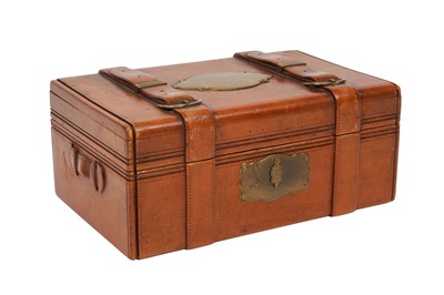 Lot 203 - A FRENCH TREEN FRUITWOOD NOVELTY BOX, LATE 19TH CENTURY