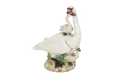 Lot 231 - A LATE 19TH CENTURY MEISSEN SWAN GROUP