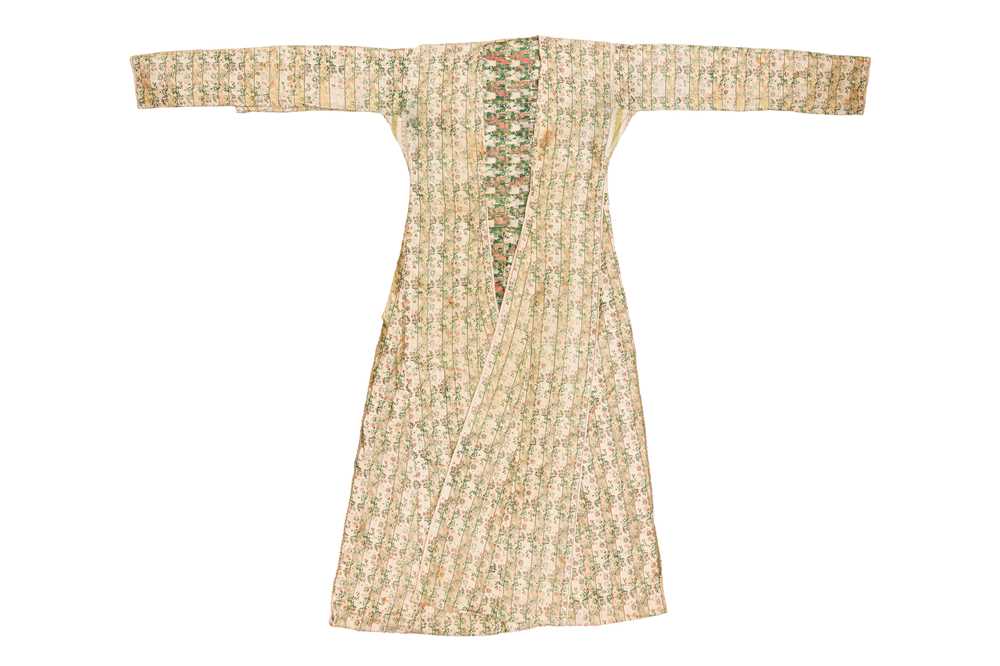 Lot 81 - AN OTTOMAN ANTERI ROBE