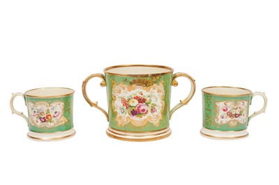 Lot 232 - A SET OF THREE VICTORIAN 'LOVING CUPS', POSSIBLY DERBY, MID 19TH CENTURY