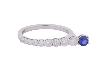 Lot 261 - MELISSA KAYE l A SAPPHIRE AND DIAMOND RING