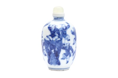 Lot 320 - A CHINESE BLUE AND WHITE 'HUNDRED BOYS' SNUFF BOTTLE