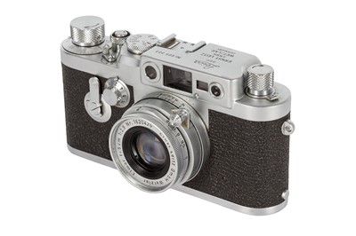 Lot 44 - A Leica IIIG Rangefinder Camera