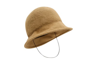 Lot 263 - Marc Jacobs x Stephen Jones Camel Fur Cloche Hat - Size S/M