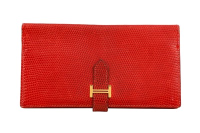 Lot 142 - λ Hermes Red Lizard Bearn Bi-Fold Wallet