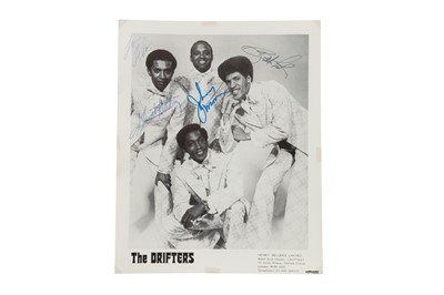 Lot 124 - Photograph Collection.- Musicians & Entertainers