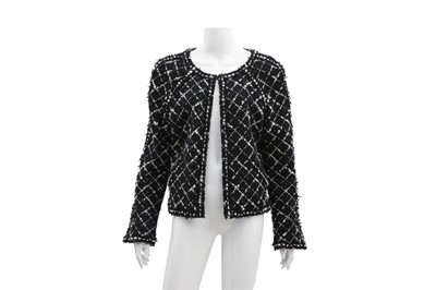 Lot 451 - Chanel Black Wool Boucle Collarless Jacket - Size 44