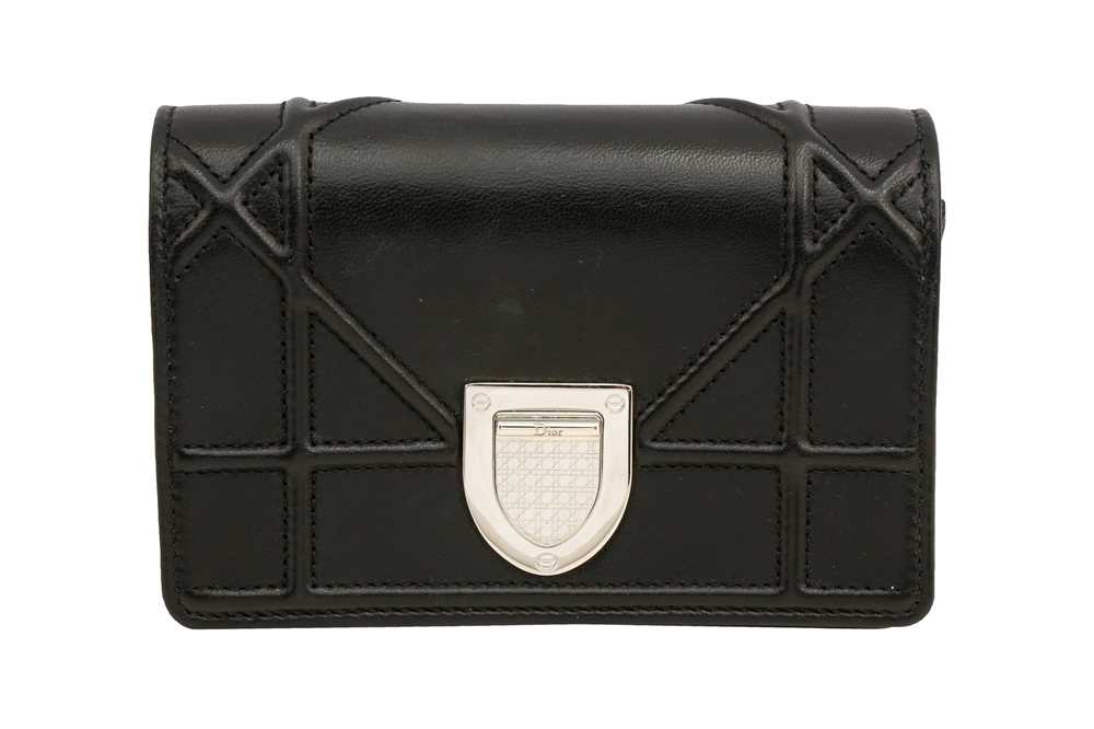 Lot 422 - Dior Black Diorama Mini Chain Bag
