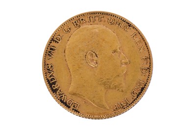 Lot 92 - AN EDWARD VII 1910 HALF SOVEREIGN