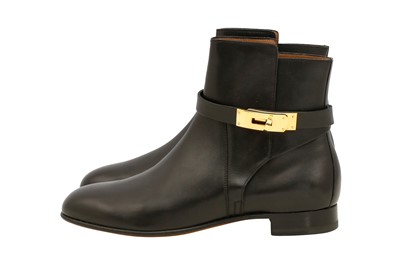 Lot 352 - Hermes Black Neo Kelly Ankle Boot - Size 37.5