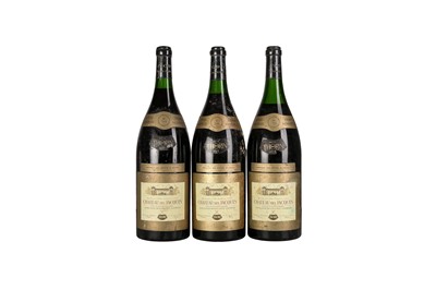 Lot 133 - BURGUNDY, RED 1971 THORINS CHATEAU DES JACQUES CLOS DU GRAND CARQURLIN MOULIN A VENT - JEROBOAM 3x3l