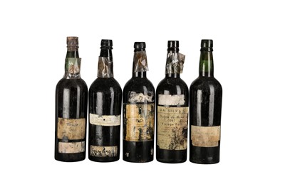 Lot 230 - PORT VARIOUS VINTAGES 1890 - 1955 11x75cl