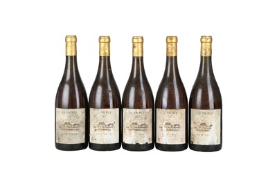 Lot 210 - LOIRE WHITE 1997 VOUVRAY MOELLEUX LE MONT LE HAUT LIEU 5x75cl