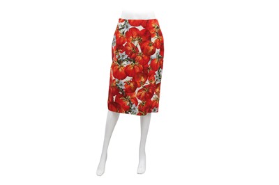 Lot 152 - Dolce & Gabbana Red Floral Straight Skirt - Size 42