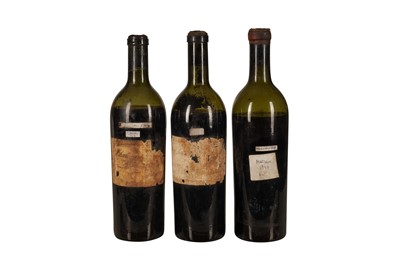 Lot 42 - BORDEAUX, RED 1893 CHATEAU MARGAUX, 1899 CHATEAU MARGAUX 3x75cl