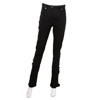 Lot 631 - Louis Vuitton Black Split Hem Frill Trouser - Size 40