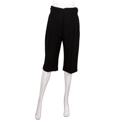 Lot 674 - Saint Laurent Black Wool Capri Trouser - Size 38