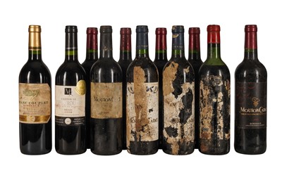 Lot 97 - BORDEAUX, RED MIXED VINTAGES 11x75cl