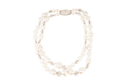 Lot 67 - A PEARL, WHITE CHALCEDONY, AND ROCK CRYSTAL QUARTZ NECKLACE