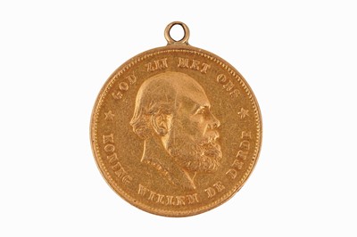 Lot 112 - A DUTCH WILLEM III 10 GUILDER (GULDEN) COIN DATED 1877, MOUNTED AS A PENDANT