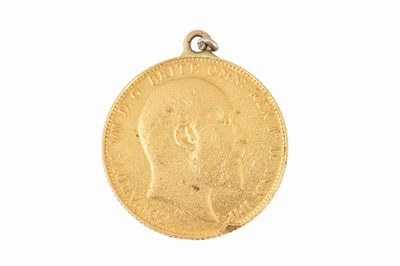 Lot 119 - A KING EDWARD VII SOVEREIGN DATED 1909, MOUNTED AS A PENDANT