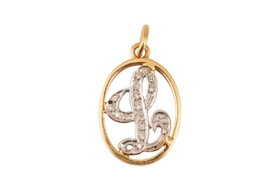 Lot 78 - A DIAMOND PENDANT