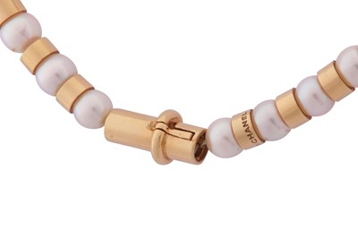 Lot 312 - CHANEL Ι A CULTURED PEARL AND GOLD NECKLACE, CIRCA 1998