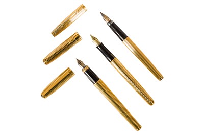 Lot 156 - A GROUP OF GOLD PLATED PENS