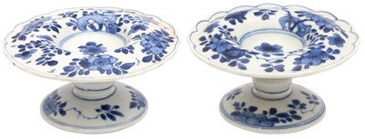 Lot 2 - A PAIR OF CHINESE BLUE AND WHITE SALTS