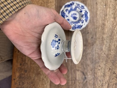 Lot 2 - A PAIR OF CHINESE BLUE AND WHITE SALTS