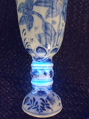 Lot 433 - A pair of Chinese blue and white goblets, Qing dynasty, Kangxi period